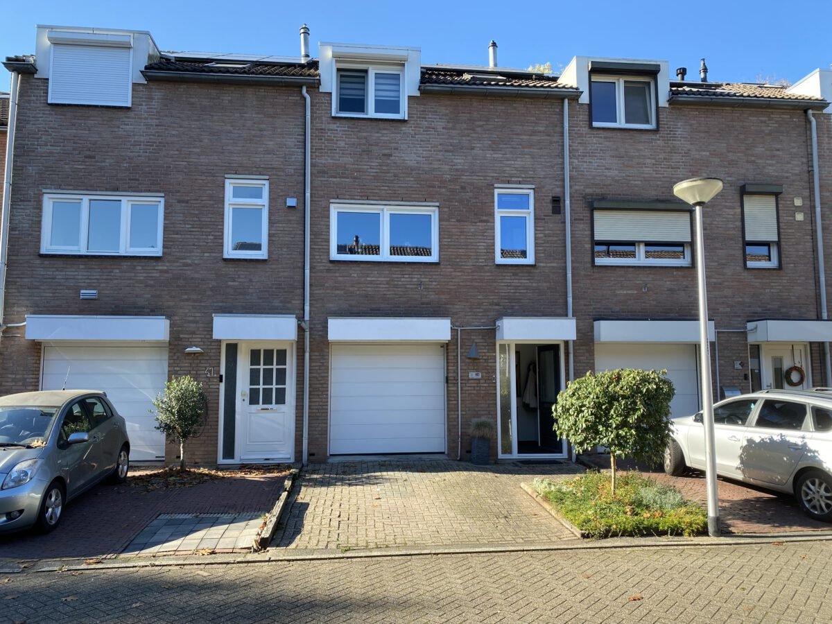 Terraced house for sale: Frankenlaan 39, Welten-Dorp Heerlen